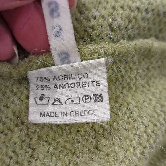 Greek Angora Sweater - Picture 6 of 8